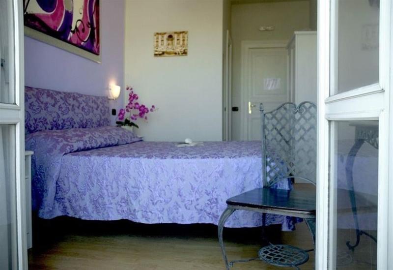 לינה וארוחת בוקר רומא Residenza Piccolo Principe מראה חיצוני תמונה